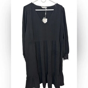 Estelle black long sleeve boho vneck dress NWT